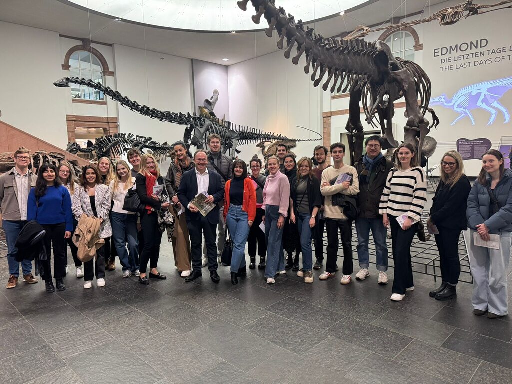 Rotaract Frankfurt International - members and guests are visiting Senckenberg Museum and explore it together.